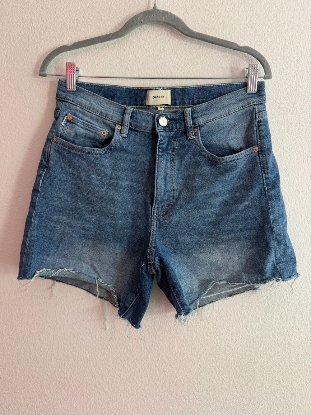 DL1961 Women’s High-Rise Blue Denim Distressed Cutoff Jean Shorts Size 27